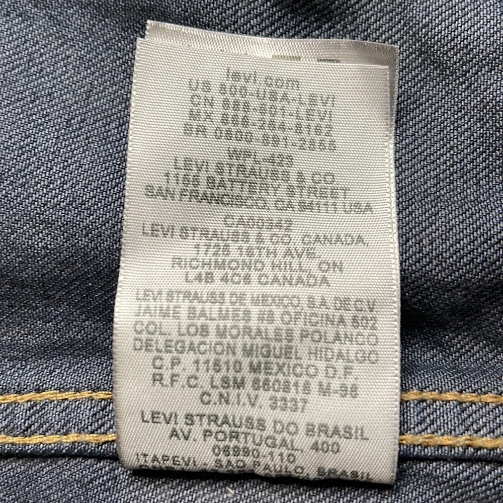 Levi’s Denim Trucker Jacket - Picture 5 of 6